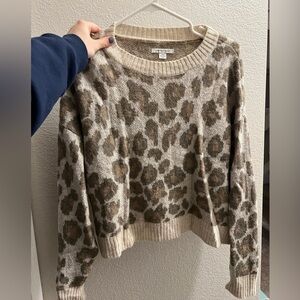 AMERICAN EAGLE leopard print sweater